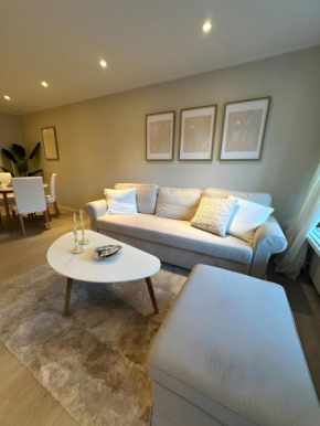 Cute apartment in high rise